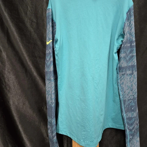Nike Teal size medium 1/4 zip up  dry fit pro pull over  athletic Sweater - Picture 8 of 12